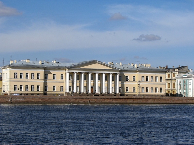 Академия наук в Петербурге: история и значение